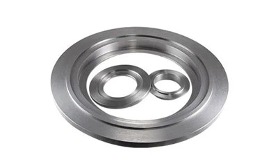 Indywidualne pierścienie tytanowe